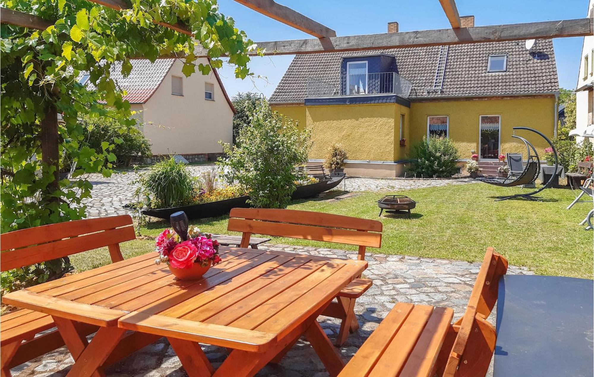 Nice Home In Neu Zauche Ot Caminche With Wifi Caminchen Esterno foto