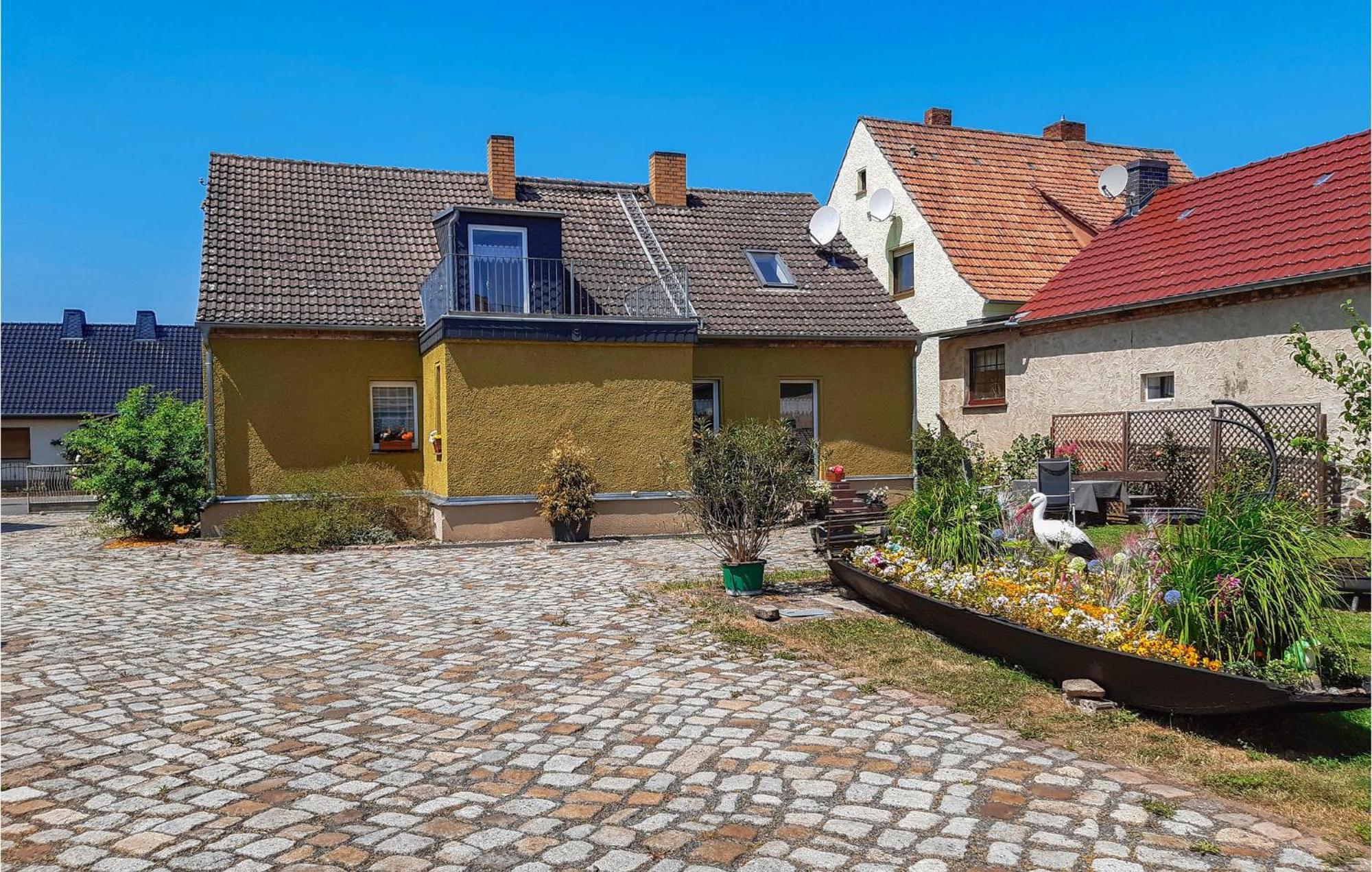 Nice Home In Neu Zauche Ot Caminche With Wifi Caminchen Esterno foto